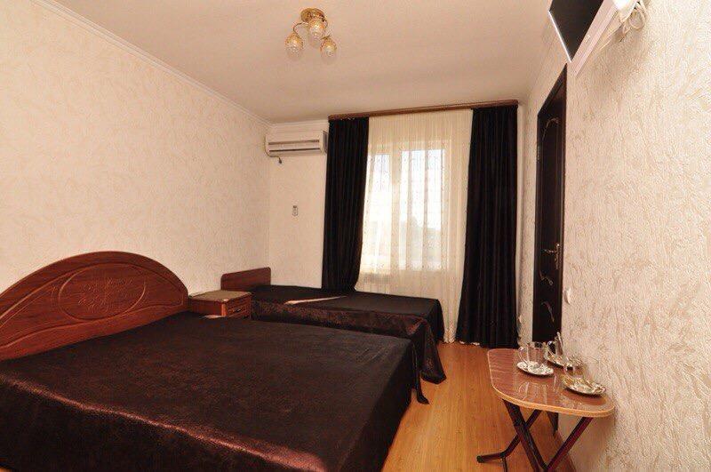 U Ruslana Guest House Gagry Exterior photo